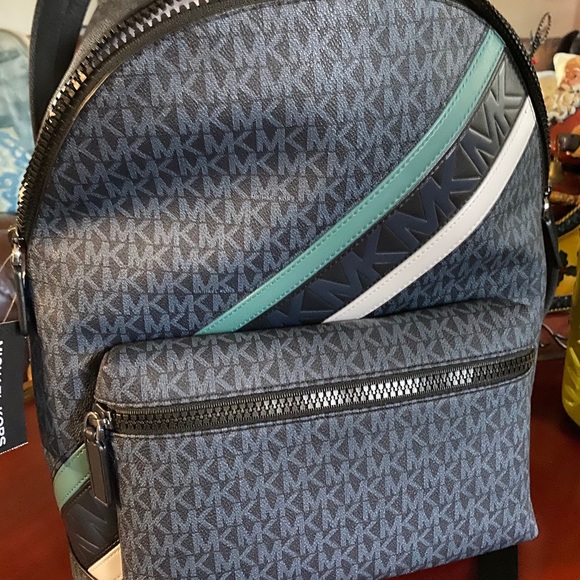 MK Cooper Backpack Authentic - Picture 2 of 9